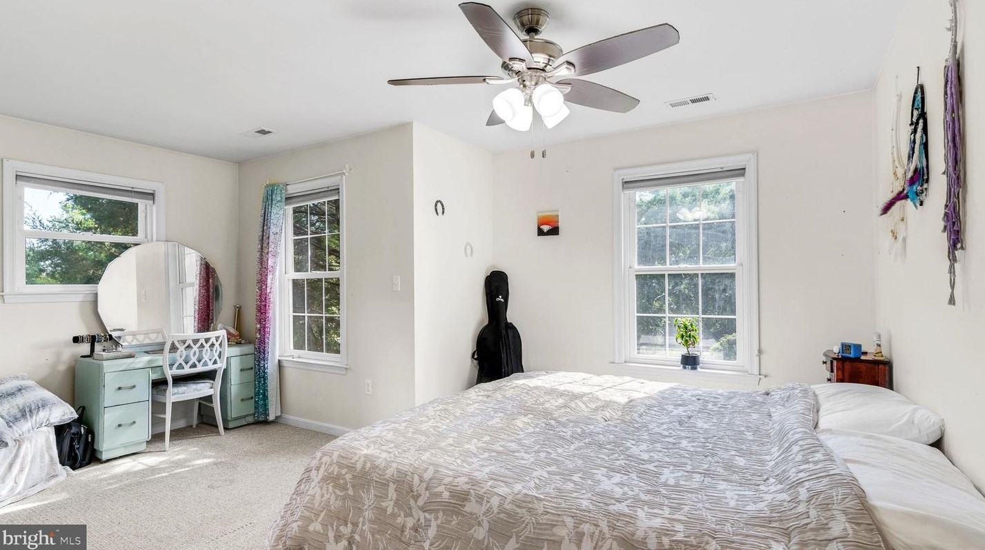 6641 Greenhill Ct, Huntingtown MD 20639-3210 exterior