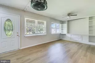 9201 Owings Manor Ct, Owings, MD 20736 - Photo 15