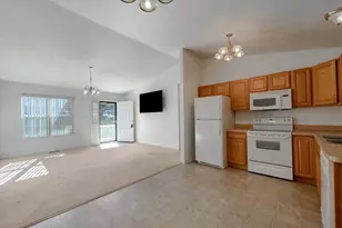 12439 Rimrock Ln, Lusby, MD 20657 - Photo 13