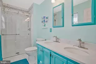 70 S View Dr, Huntingtown, MD 20639 - Photo 17