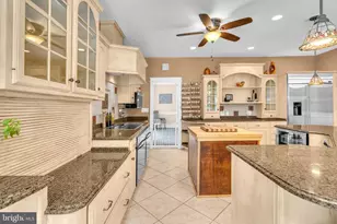 2850 Dunleigh Dr, Dunkirk, MD 20754 - Photo 19