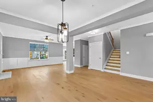 890 Alameda Dr, Huntingtown, MD 20639 - Photo 9