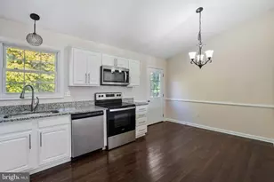 932 Crystal Rock Rd, Lusby, MD 20657 - Photo 7