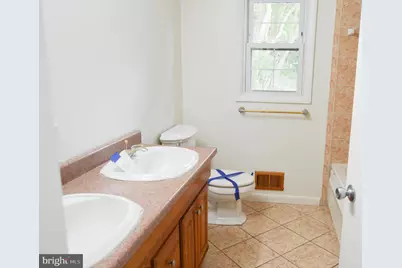 8814 Lafayette Drive, Owings, MD 20736 - Photo 11