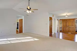 8839 Stratford Ct, Owings, MD 20736 - Photo 17