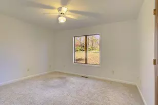 8839 Stratford Ct, Owings, MD 20736 - Photo 25