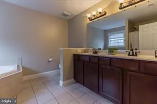 1679 Sapphire Ct, Lusby, MD 20657 - Photo 5