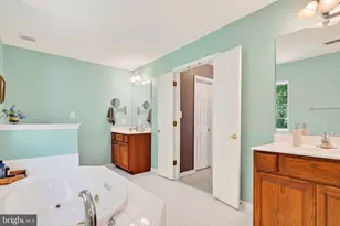 3235 Mills Pond Dr, Port Republic, MD 20676 - Photo 25