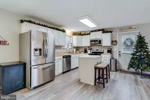 727 Bald Eagle Ln, Lusby, MD 20657 - Photo 17