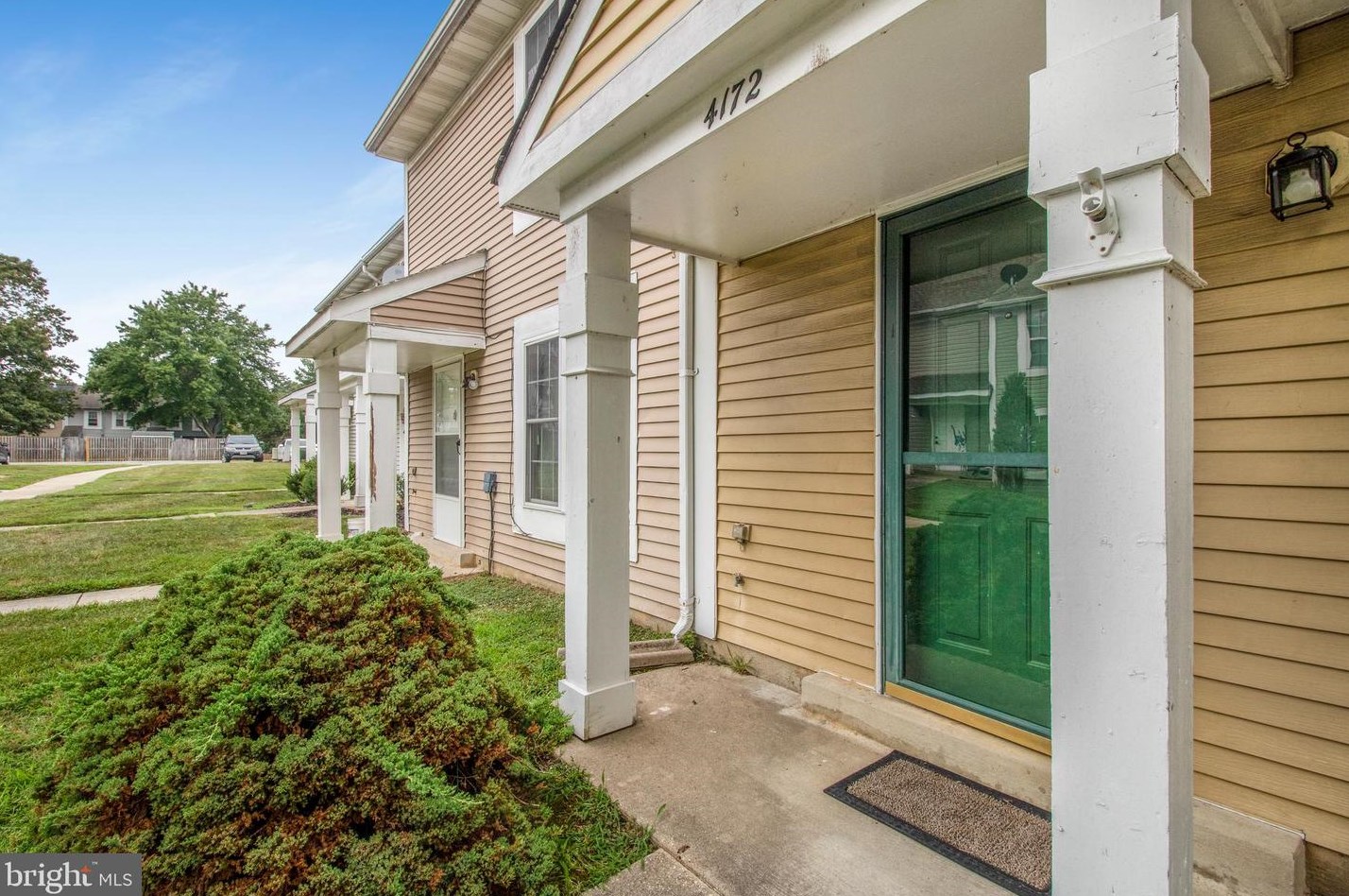4172 Bluebird Dr, Waldorf MD  20603-4557 exterior