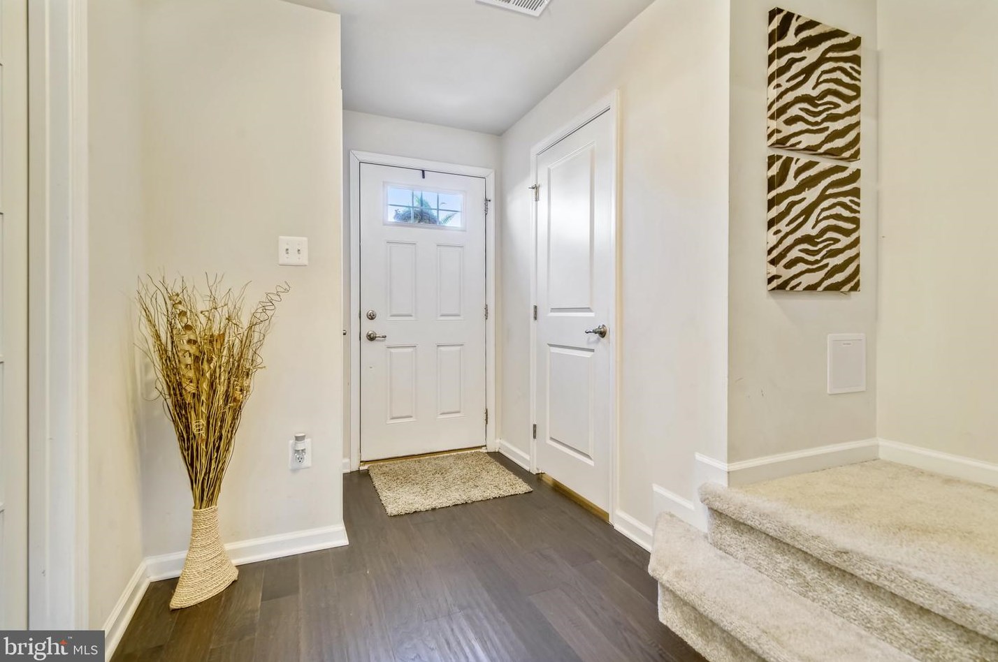 5593 Barnstormers Ln, Waldorf MD  20602 exterior