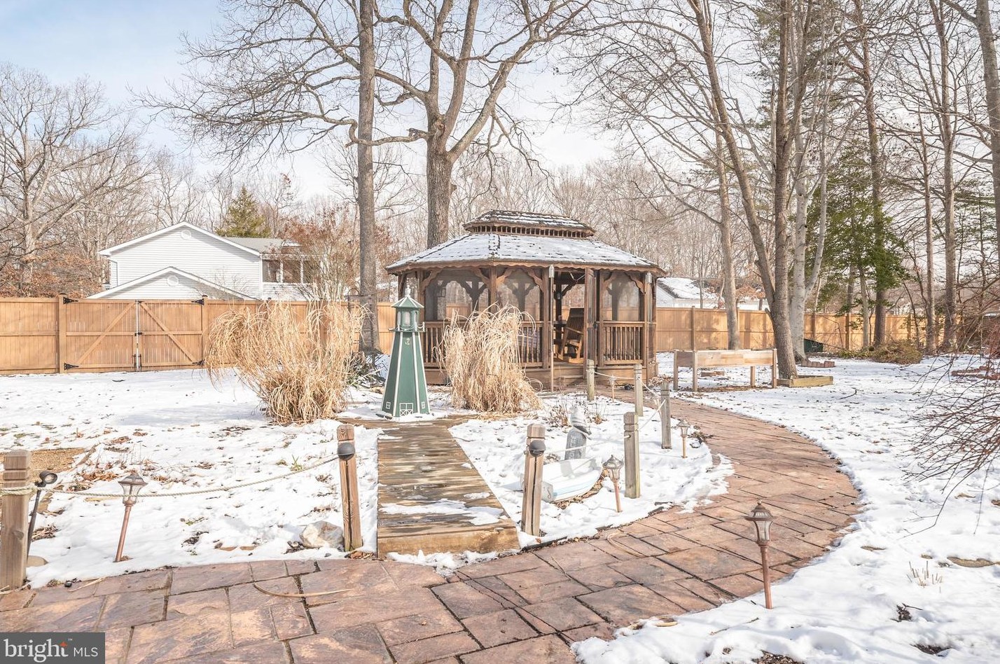 8305 Apple Creek Pl, Waldorf MD  20603-6118 exterior