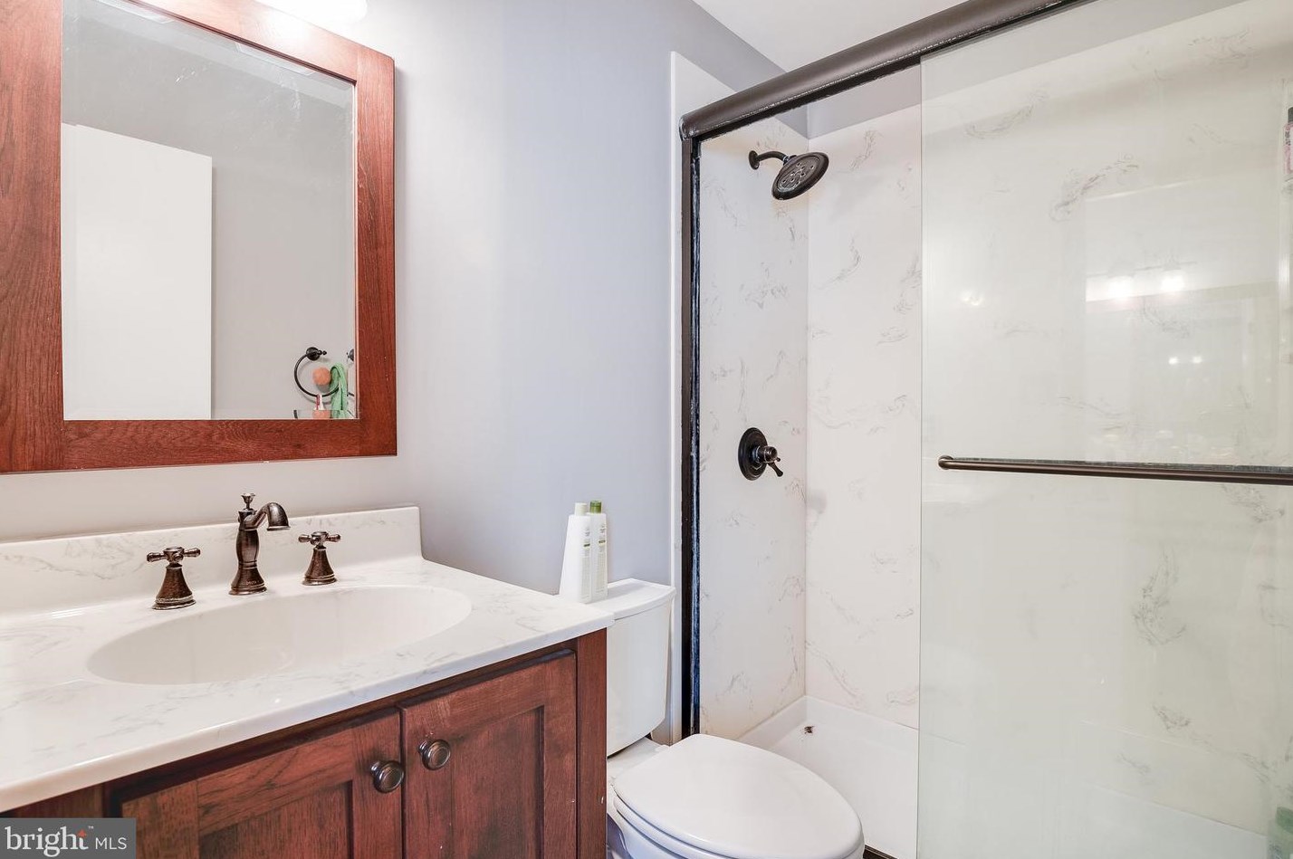 8305 Apple Creek Pl, Waldorf MD  20603-6118 exterior