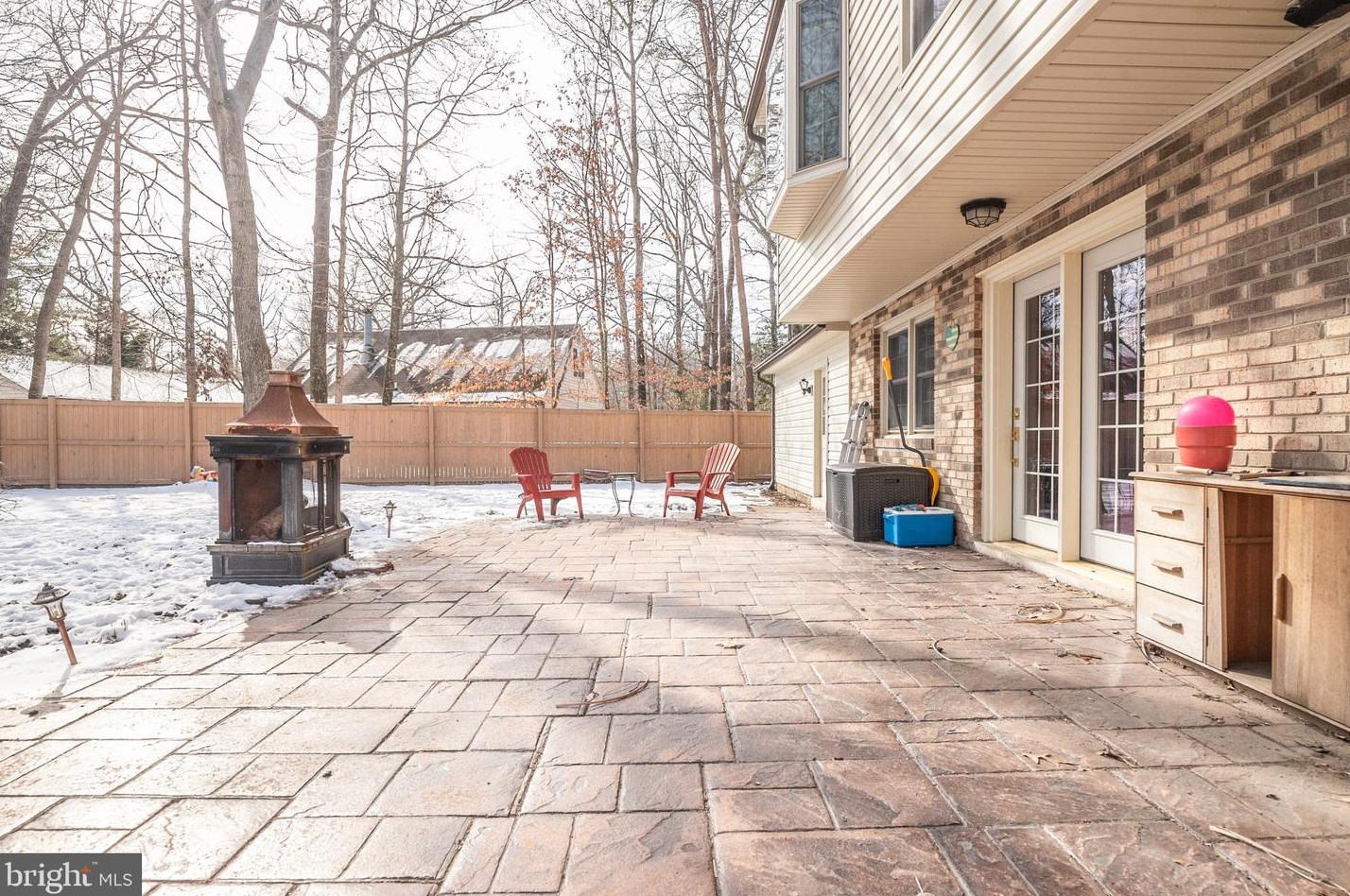 8305 Apple Creek Pl, Waldorf MD  20603-6118 exterior