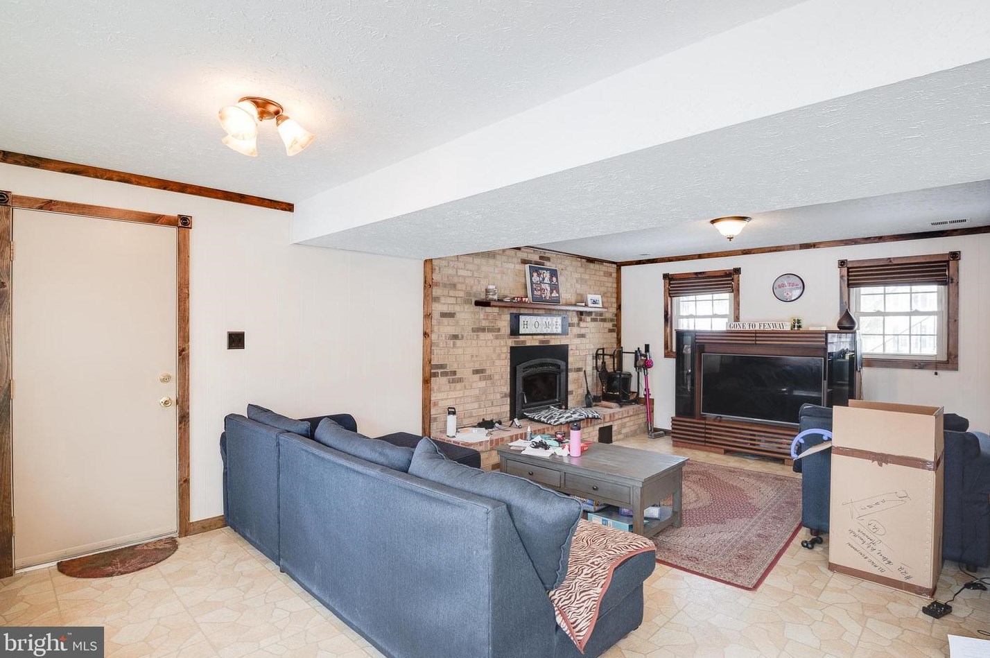8305 Apple Creek Pl, Waldorf MD  20603-6118 exterior