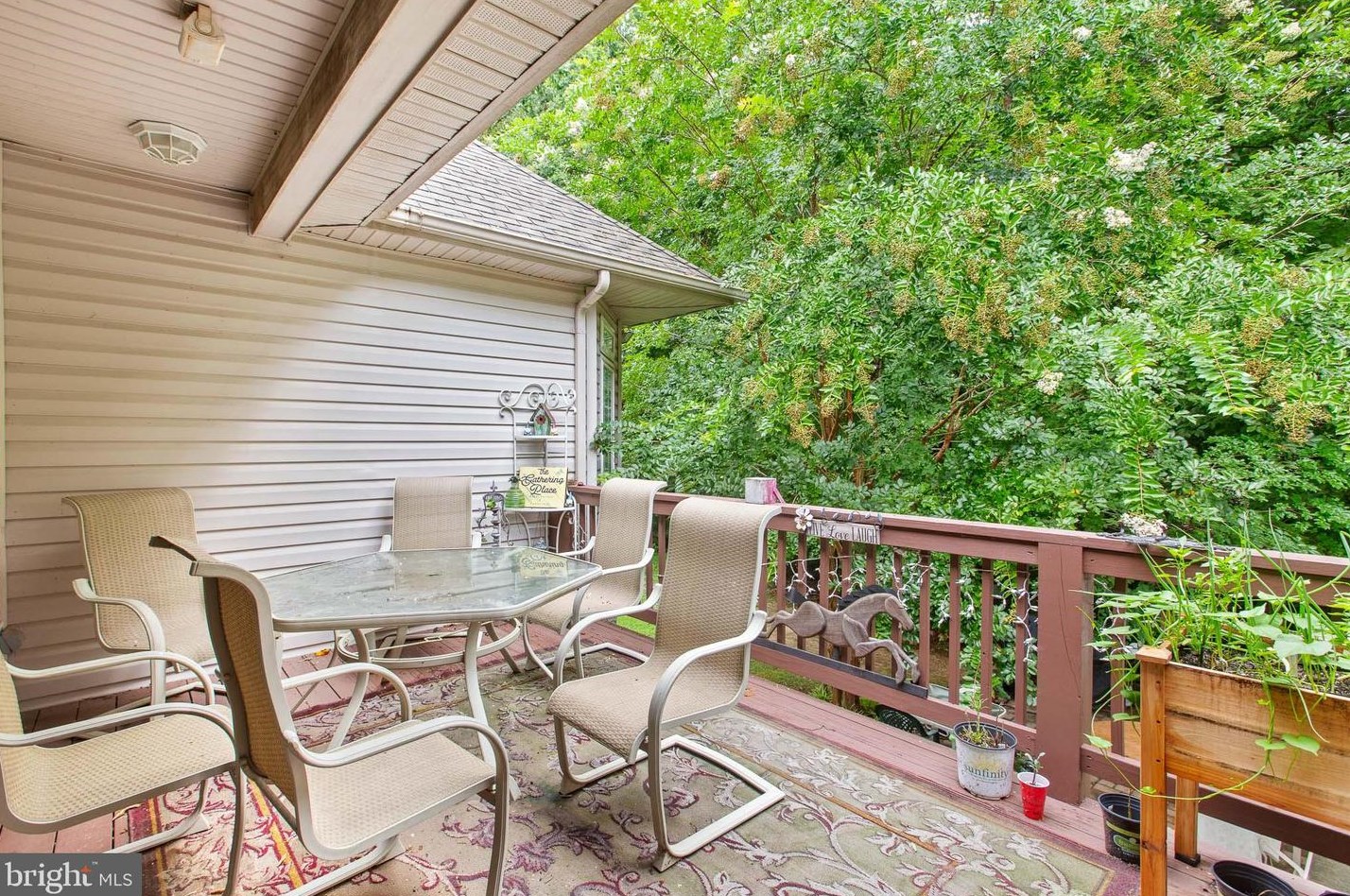 15715 Cloverleaf Ct, Hughesville MD  20637-2561 exterior