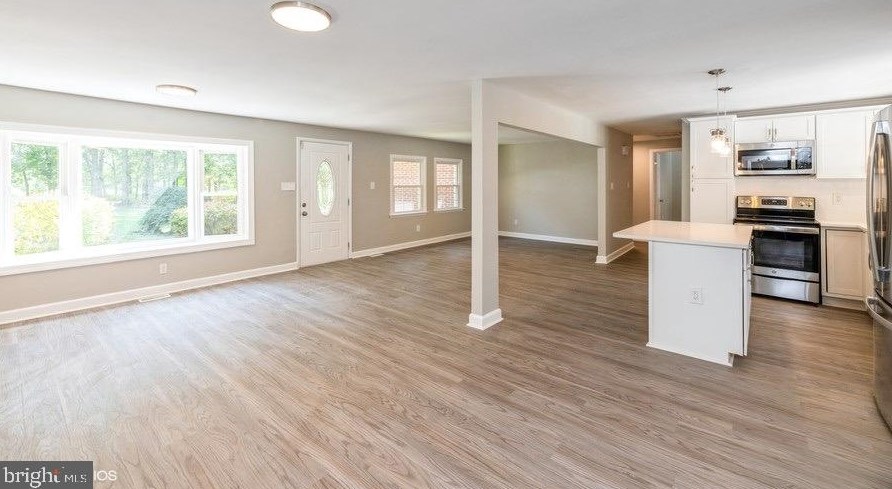 12301 Grosstown Rd, Hughesville MD  20637-2101 exterior