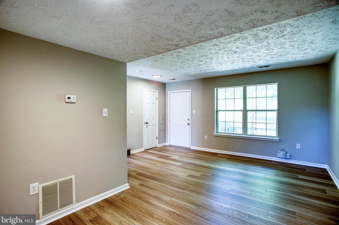 6009 Sirenia Pl, Waldorf MD  20603-4356 exterior
