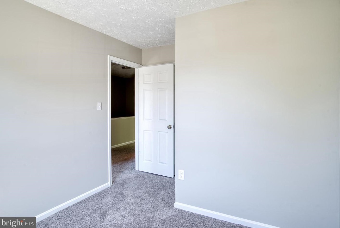 6009 Sirenia Pl, Waldorf MD  20603-4356 exterior