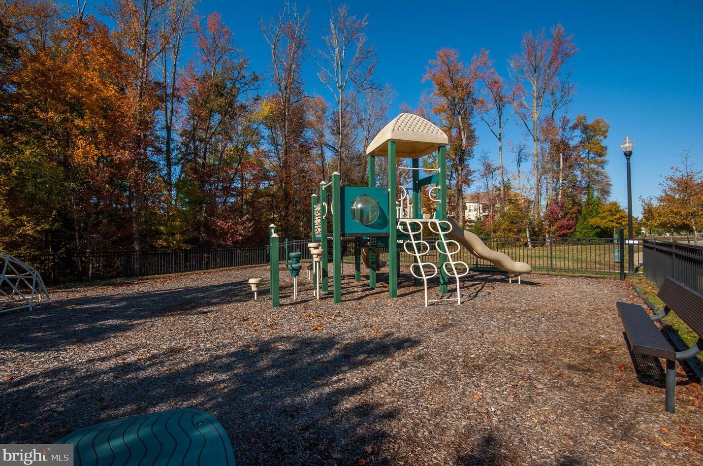 11713 Palm Desert Pl, Waldorf MD  20602-5195 exterior