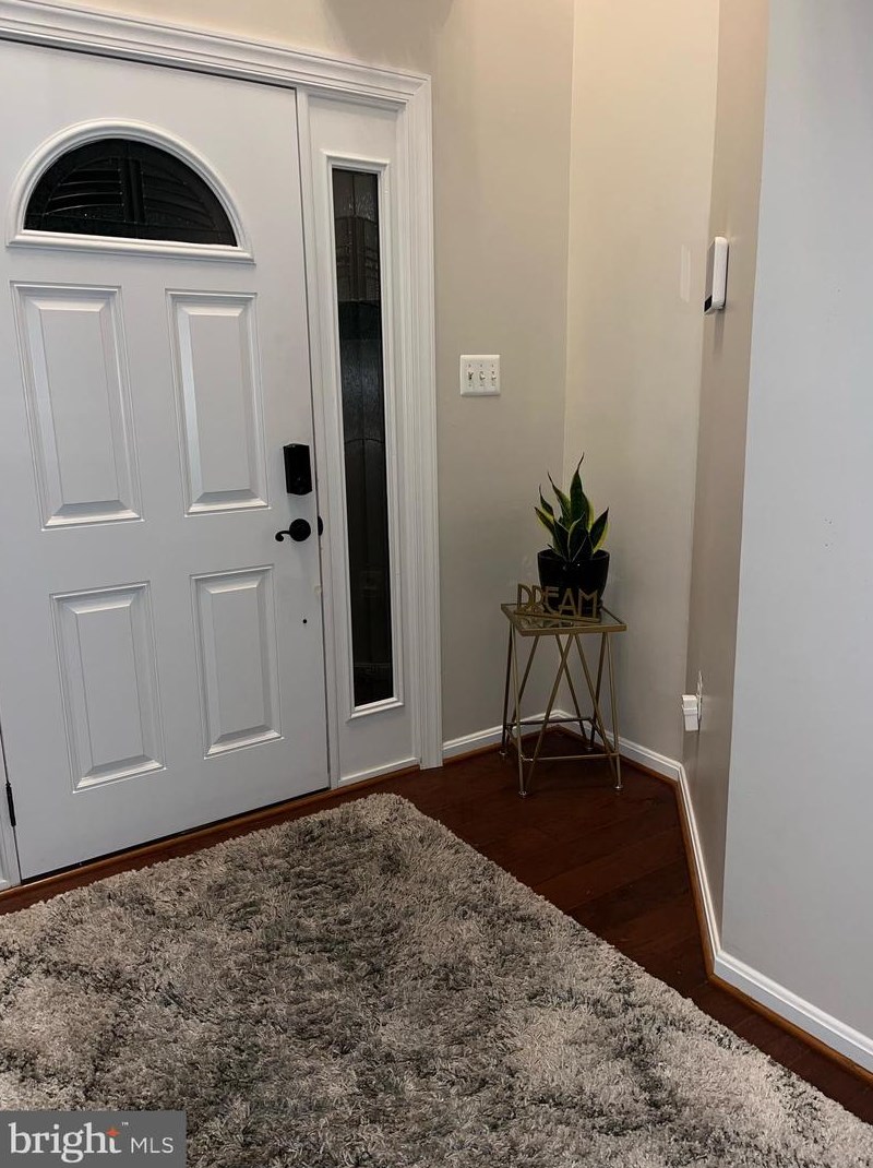 2525 Enterprise Pl, Waldorf MD  20601-4952 exterior