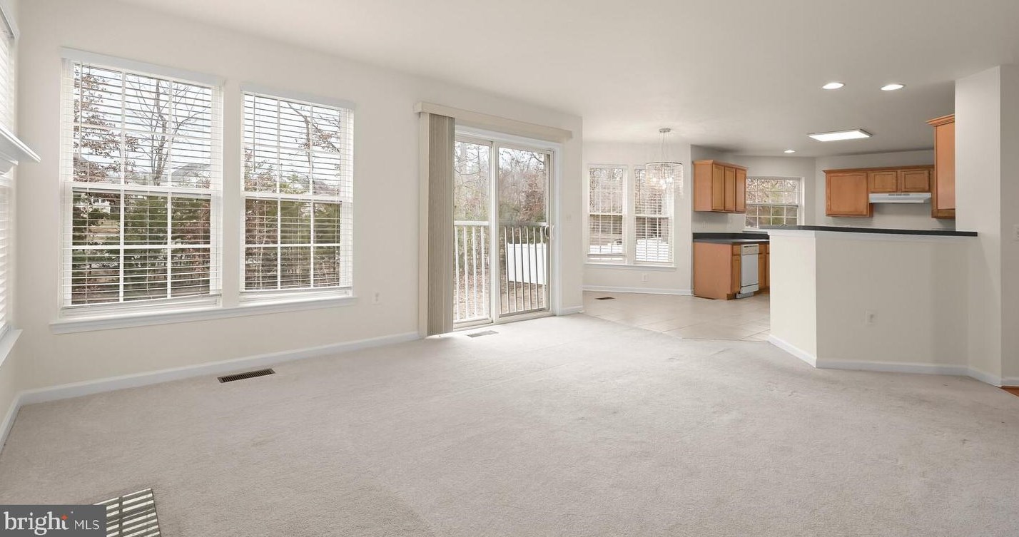 10543 Sugarberry St, Waldorf MD  20603-5715 exterior