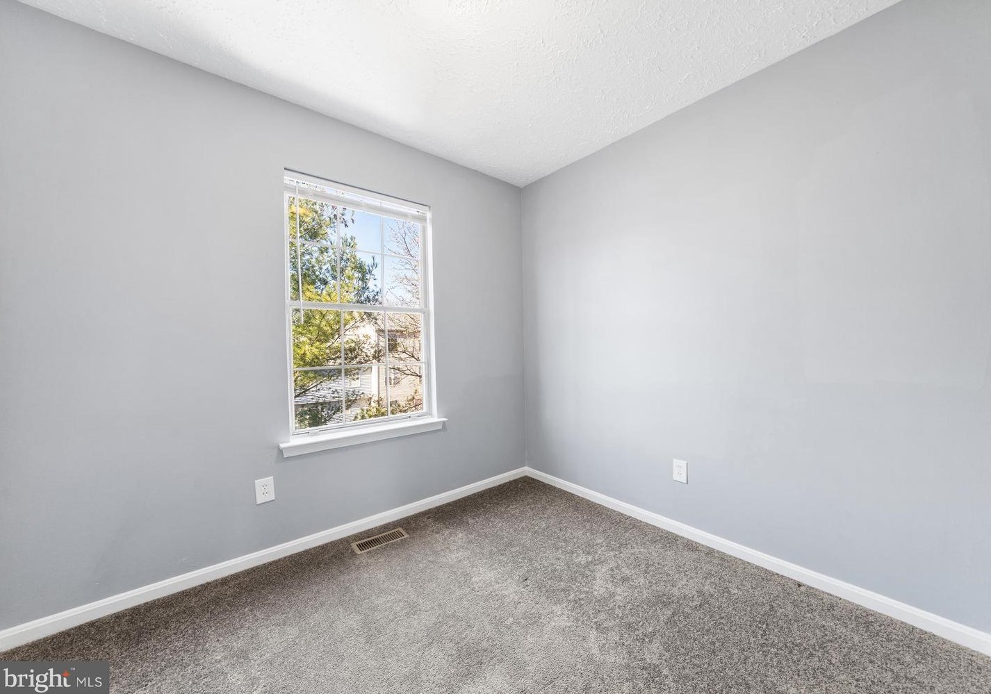 4208 Drake Ct, Waldorf MD  20603-4558 exterior