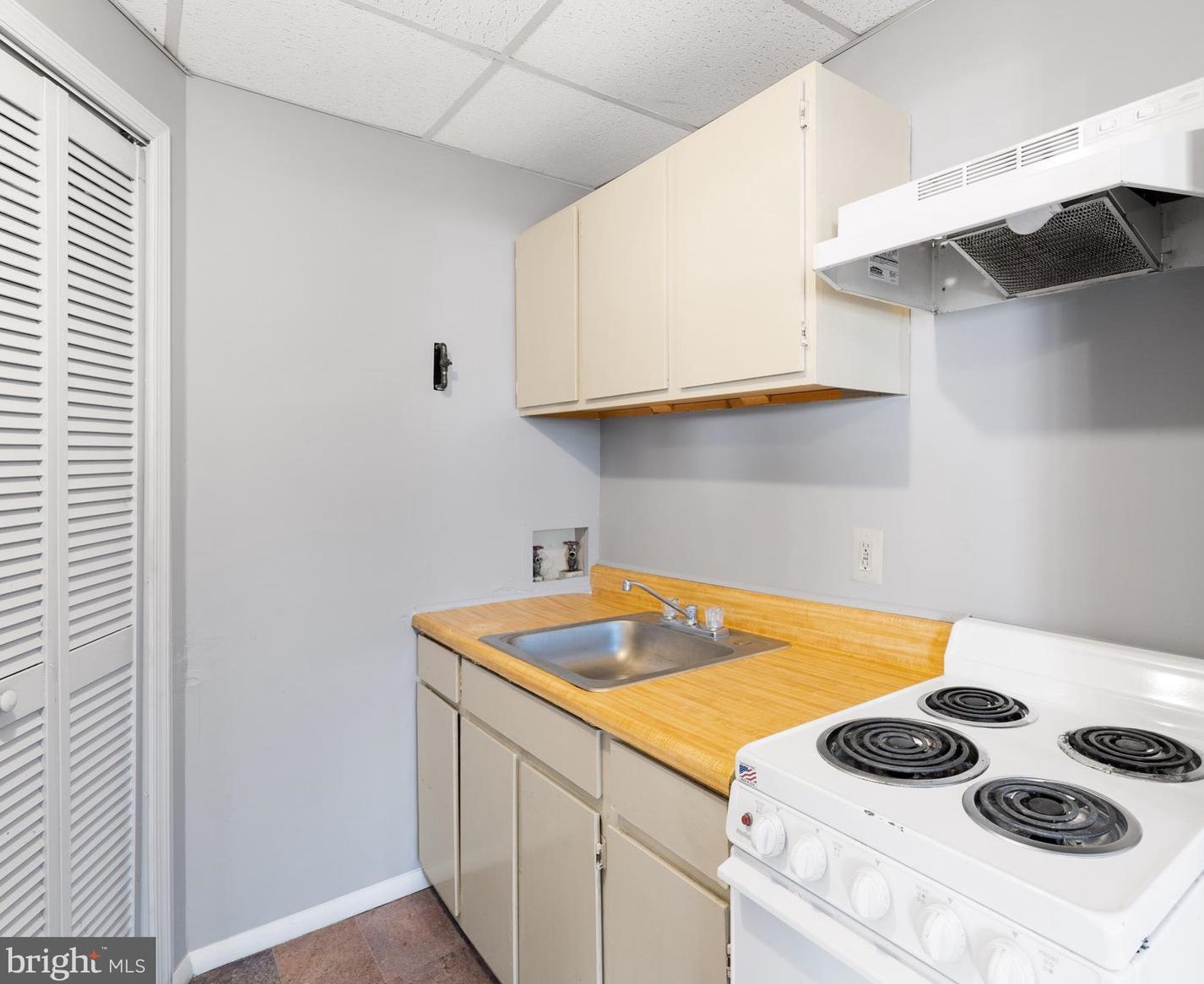 4208 Drake Ct, Waldorf MD  20603-4558 exterior