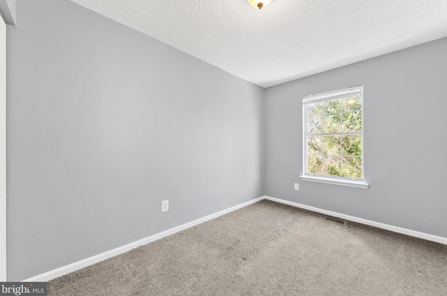4208 Drake Ct, Waldorf MD  20603-4558 exterior