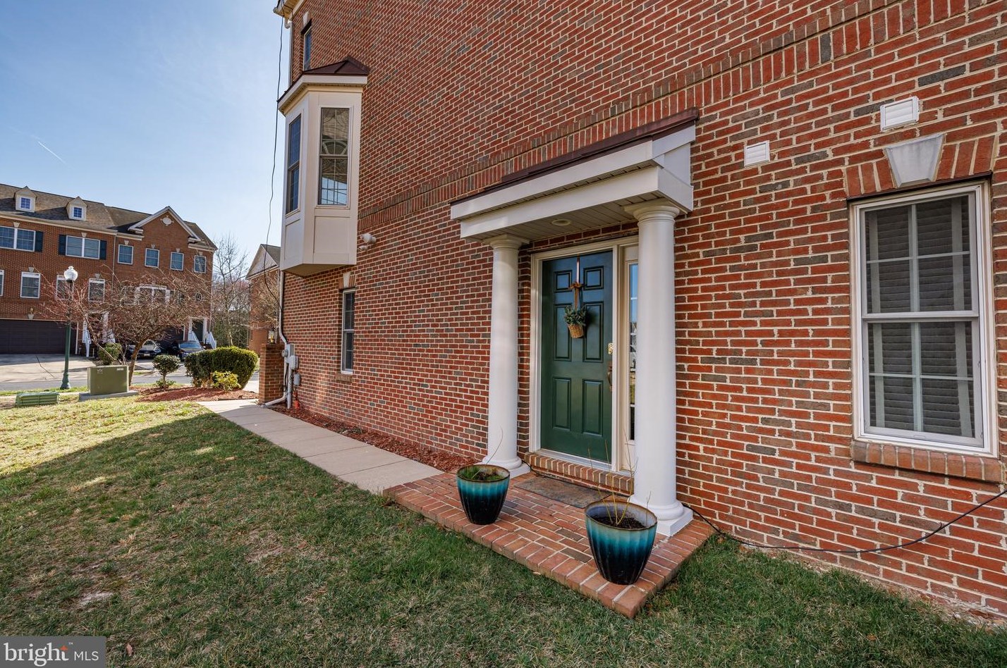 4654 Scottsdale Pl, Waldorf MD  20602-4163 exterior