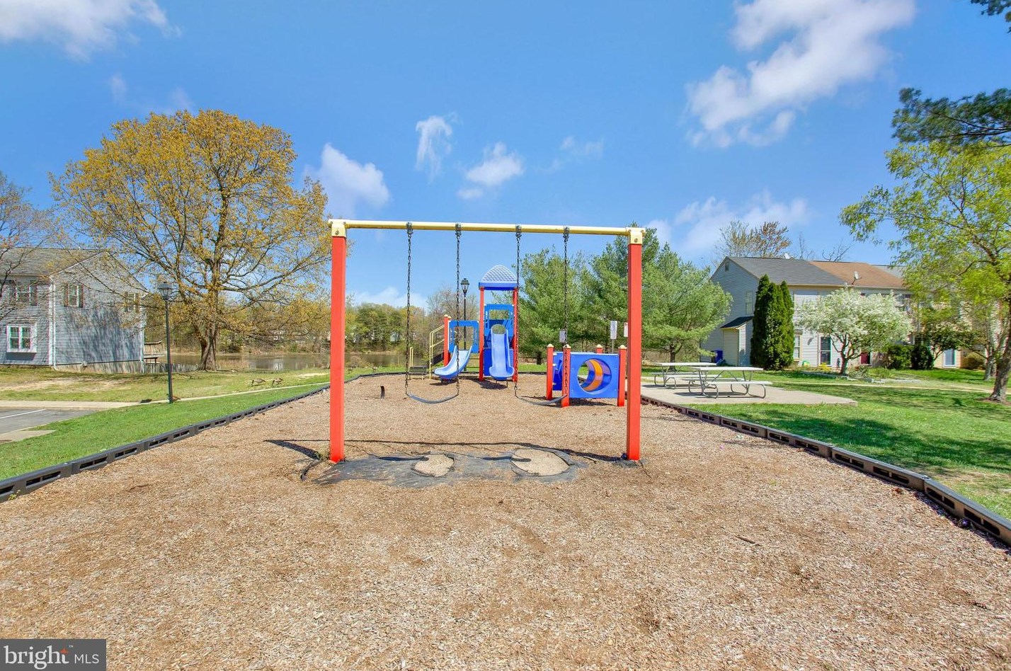 4256 Drake Ct, Waldorf MD  20603-4568 exterior