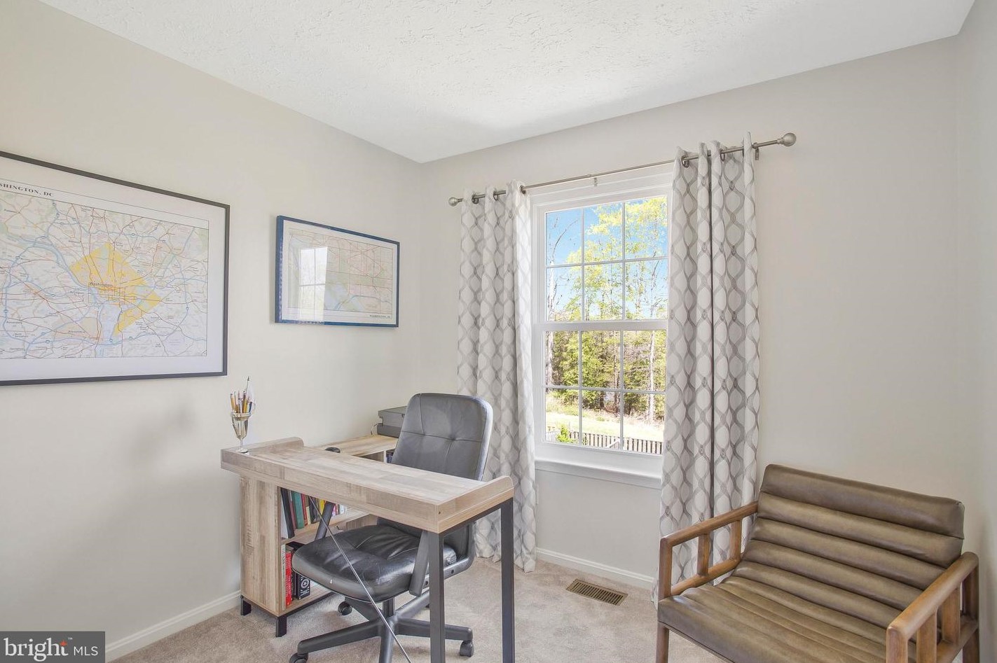 4256 Drake Ct, Waldorf MD  20603-4568 exterior