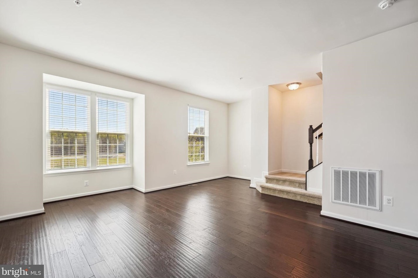 5638 Barnstormers Ln, Waldorf MD  20602 exterior