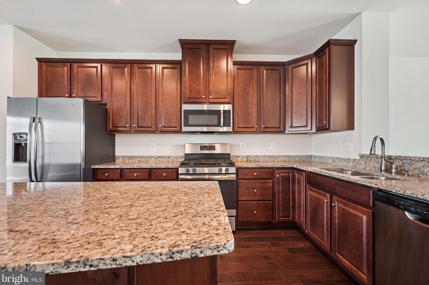 5638 Barnstormers Ln, Waldorf MD  20602 exterior