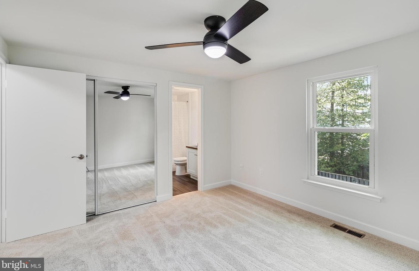 2633 Rooks Head Pl, Waldorf MD  20602-2056 exterior