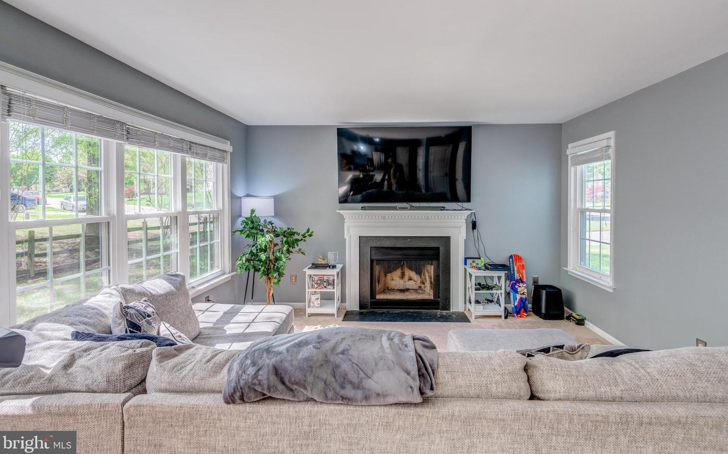 11642 Cygnet Dr, Waldorf MD  20601-2633 exterior