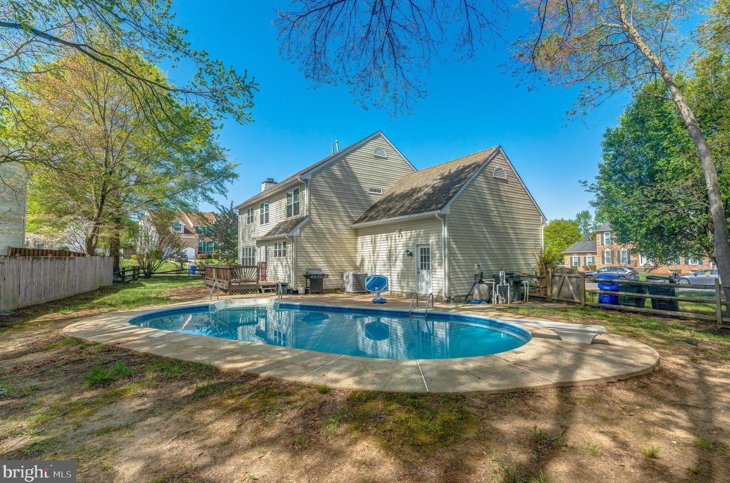11642 Cygnet Dr, Waldorf MD  20601-2633 exterior