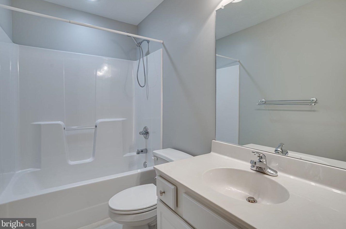 15660 Cloverleaf Ct, Hughesville MD  20637-2545 exterior