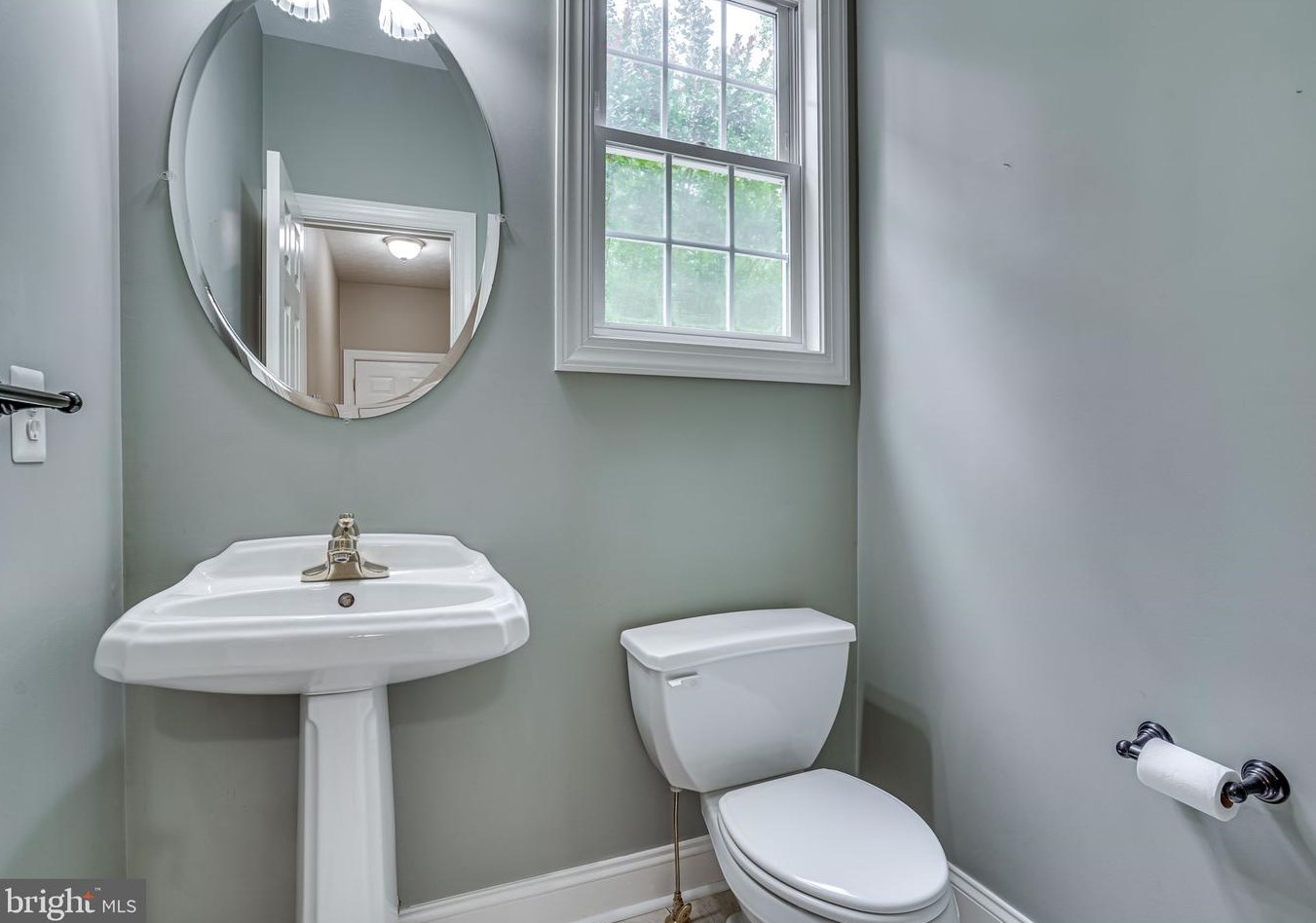 15660 Cloverleaf Ct, Hughesville MD  20637-2545 exterior