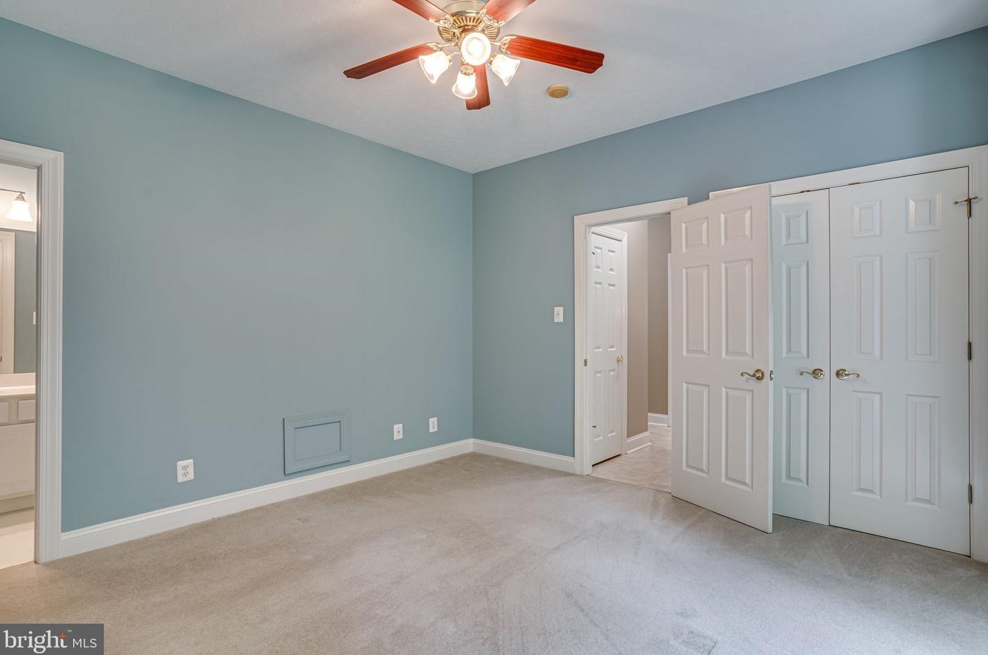 15660 Cloverleaf Ct, Hughesville MD  20637-2545 exterior