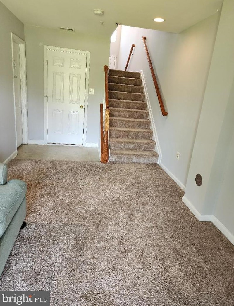 11709 Palm Desert Pl, Waldorf MD  20602-5100 exterior
