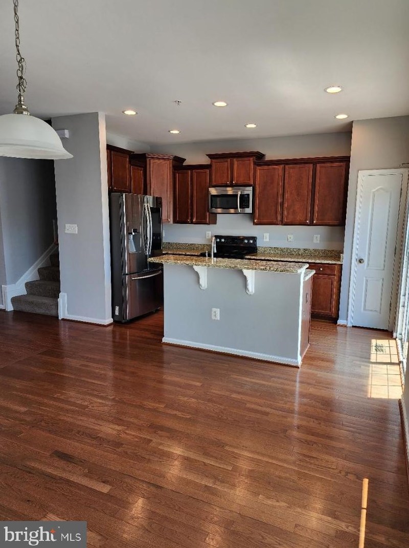 11709 Palm Desert Pl, Waldorf MD  20602-5100 exterior