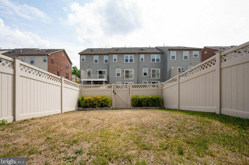 12201 Montreat Pl, Waldorf MD  20601 exterior