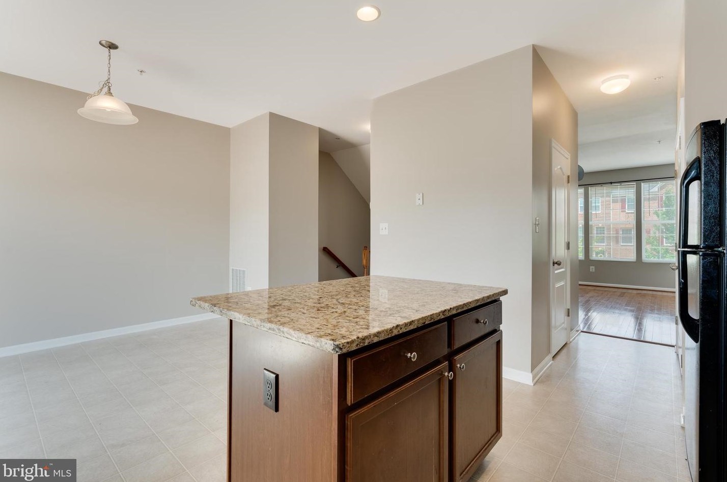 11762 Palm Desert Pl, Waldorf MD  20602-5100 exterior