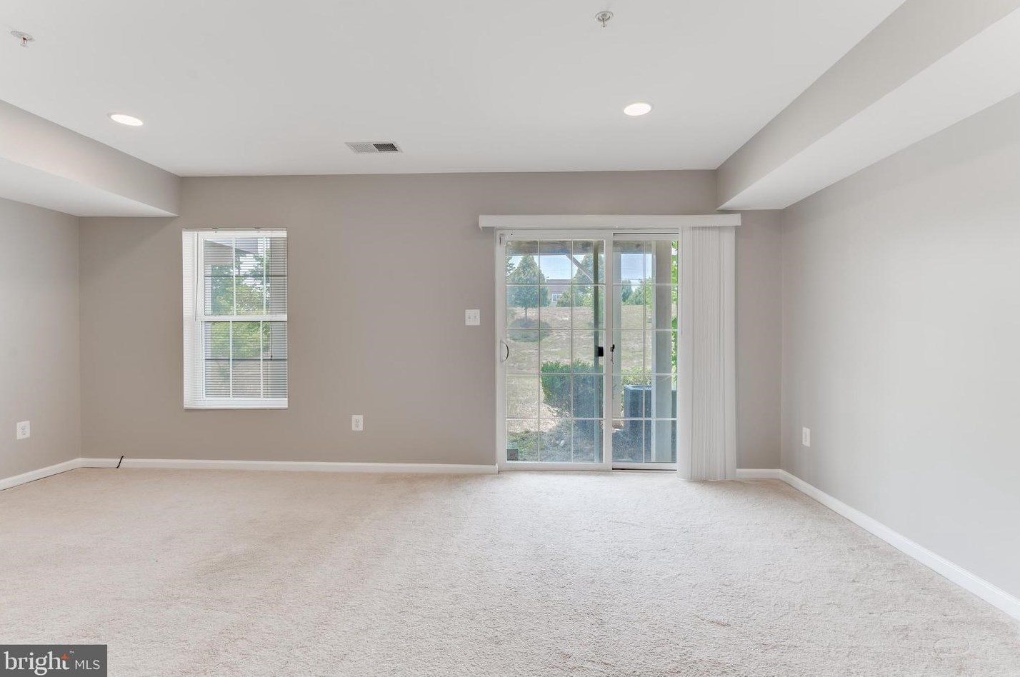 11762 Palm Desert Pl, Waldorf MD  20602-5100 exterior