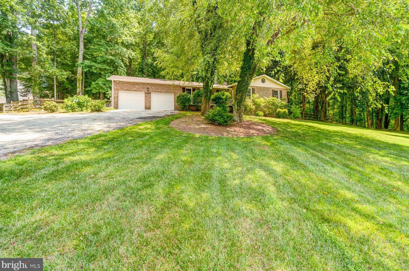 3033 Eutaw Forest Dr, Waldorf MD  20603-4046 exterior