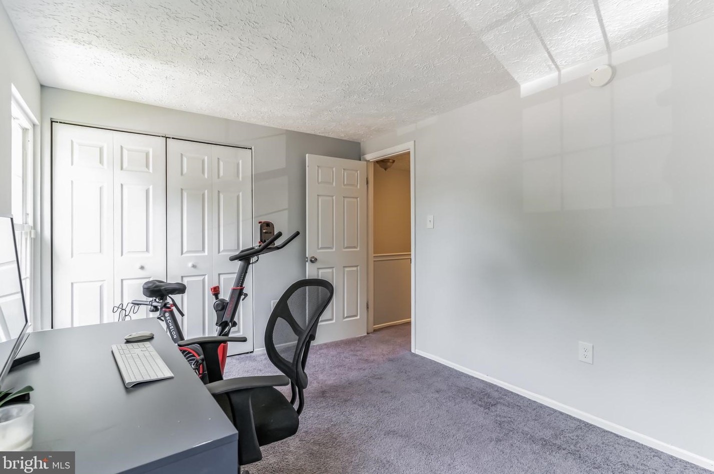 1572 Pin Oak Dr, Waldorf MD  20601-3587 exterior