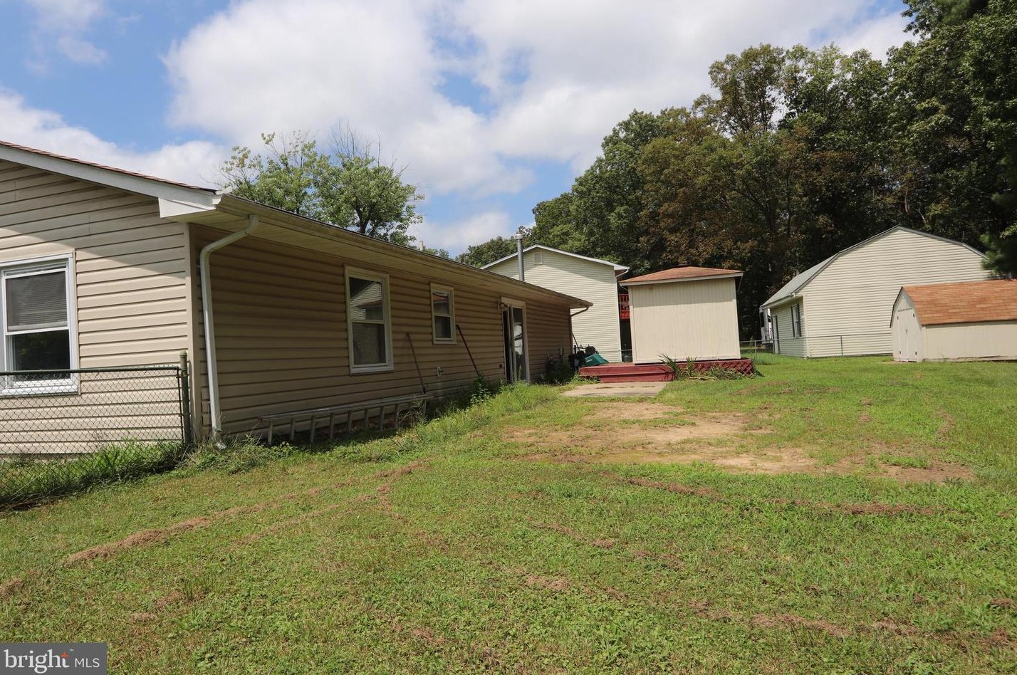 1206 Adams Rd, Waldorf MD  20602-2980 exterior