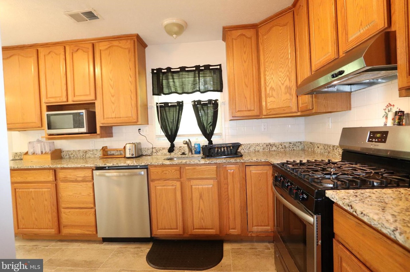 1206 Adams Rd, Waldorf MD  20602-2980 exterior