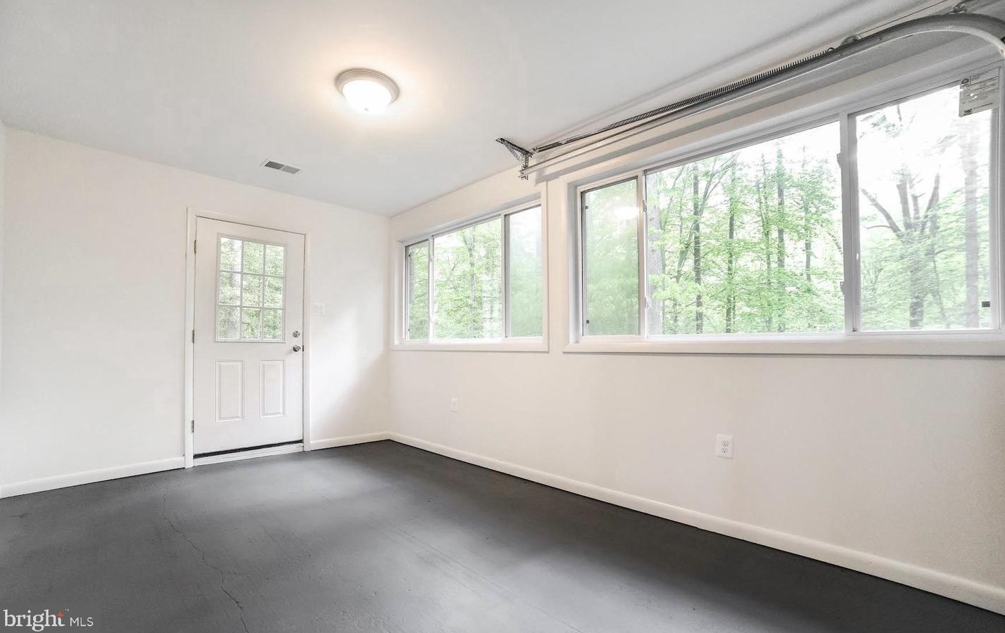 4104 Green Spring St, Waldorf MD  20601-4403 exterior
